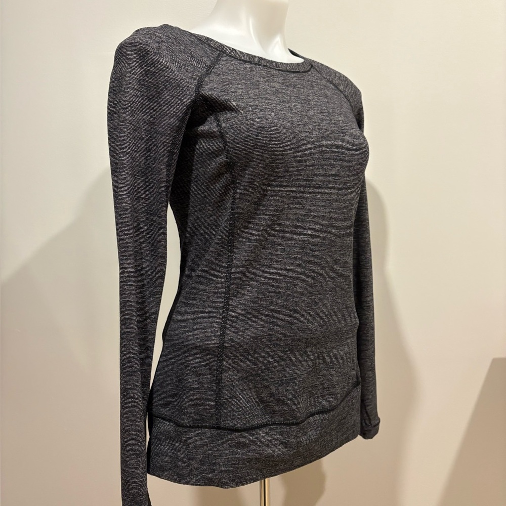 Lululemon Charcoal sweater with alternating black and grey stripes